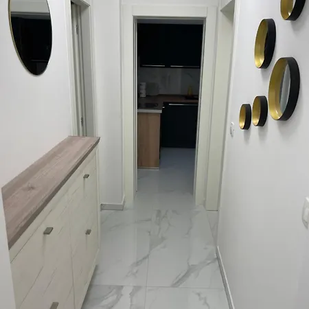 B Apartamento *